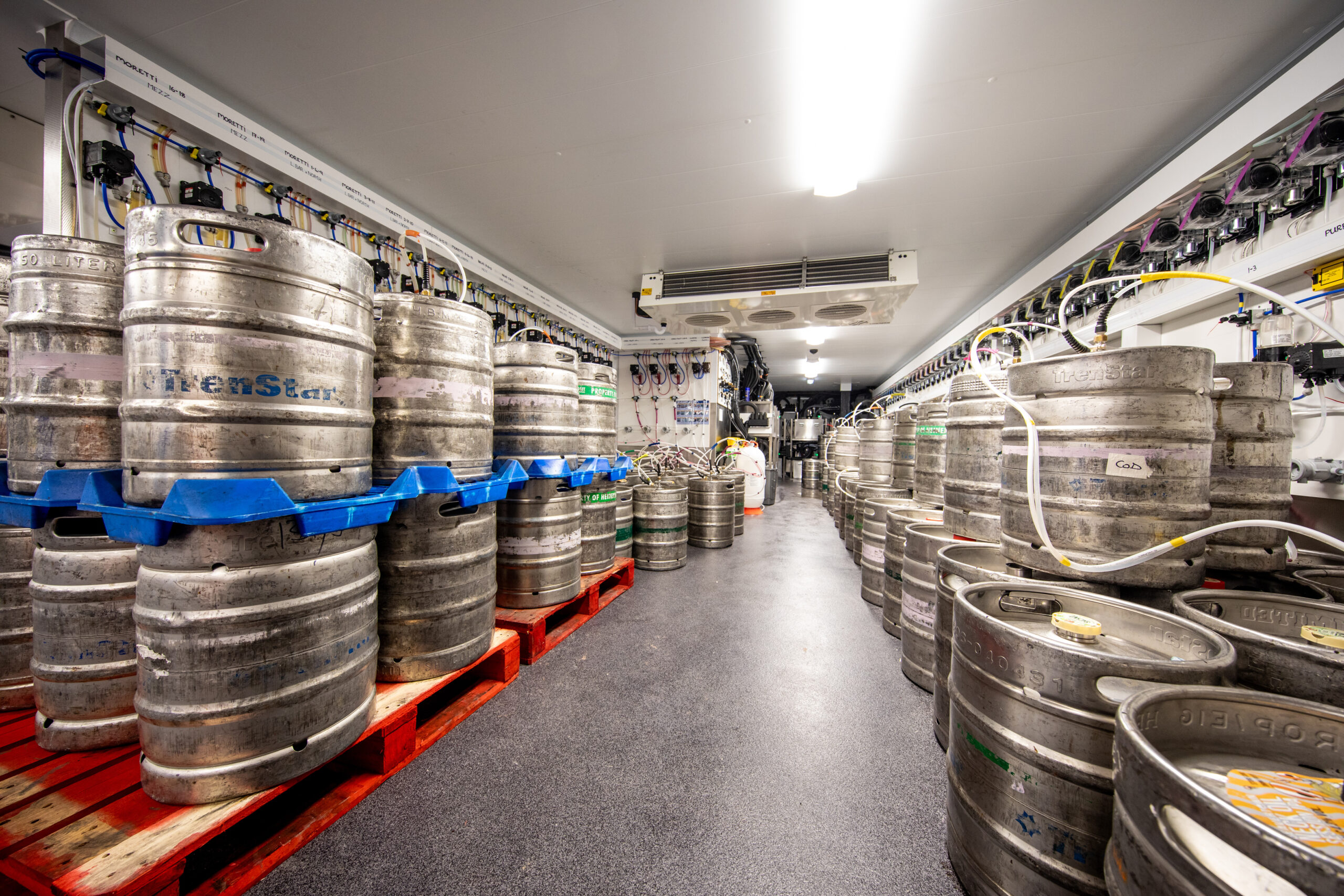 AcryliCon Décor Plus in bar cellar, AO Arena Manchester